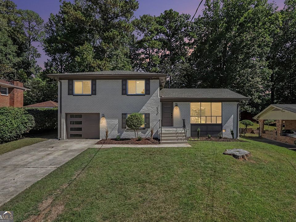 1st image of 3018 Thrasher Cir