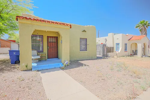 317 N Santa Rita Ave Photo 1