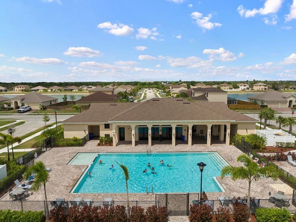 1st image of 9945 E Villa Cir