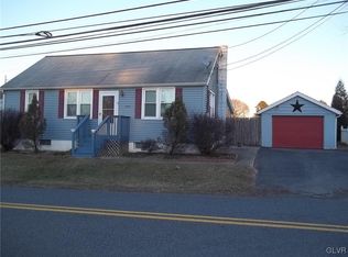 7348 Driftwood Rd E, Allen Township, PA 18067