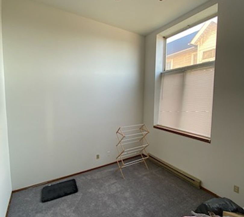 501 Main St, 54143 Railroad St Apartment Rentals Allenton, WI Zillow