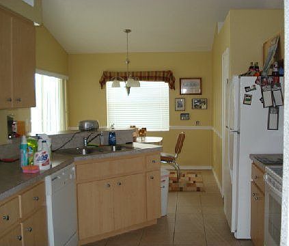 Angle from Kitchen to Dining Room