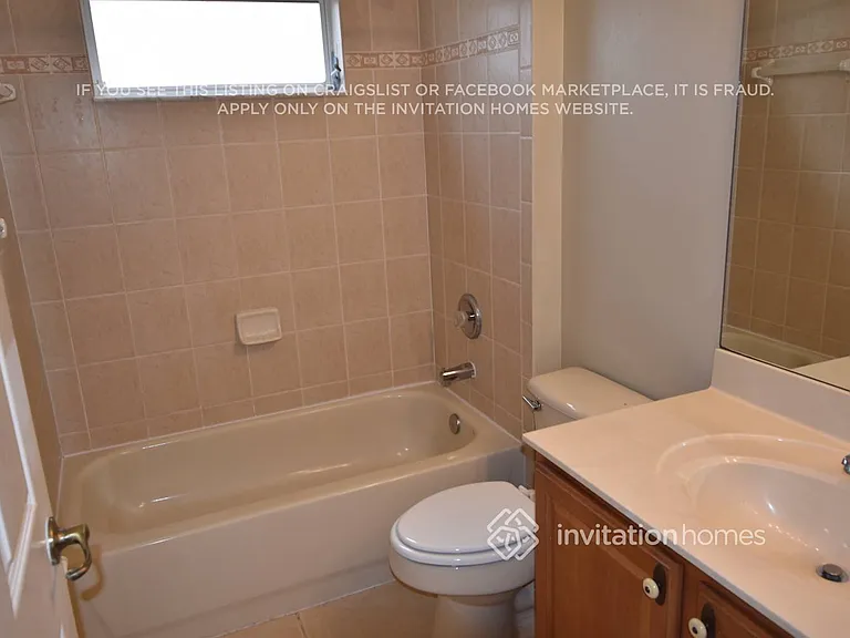 6469 Bay Island Ct — Photo 6