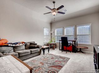 2546 Golden Rain, San Antonio, TX 78245