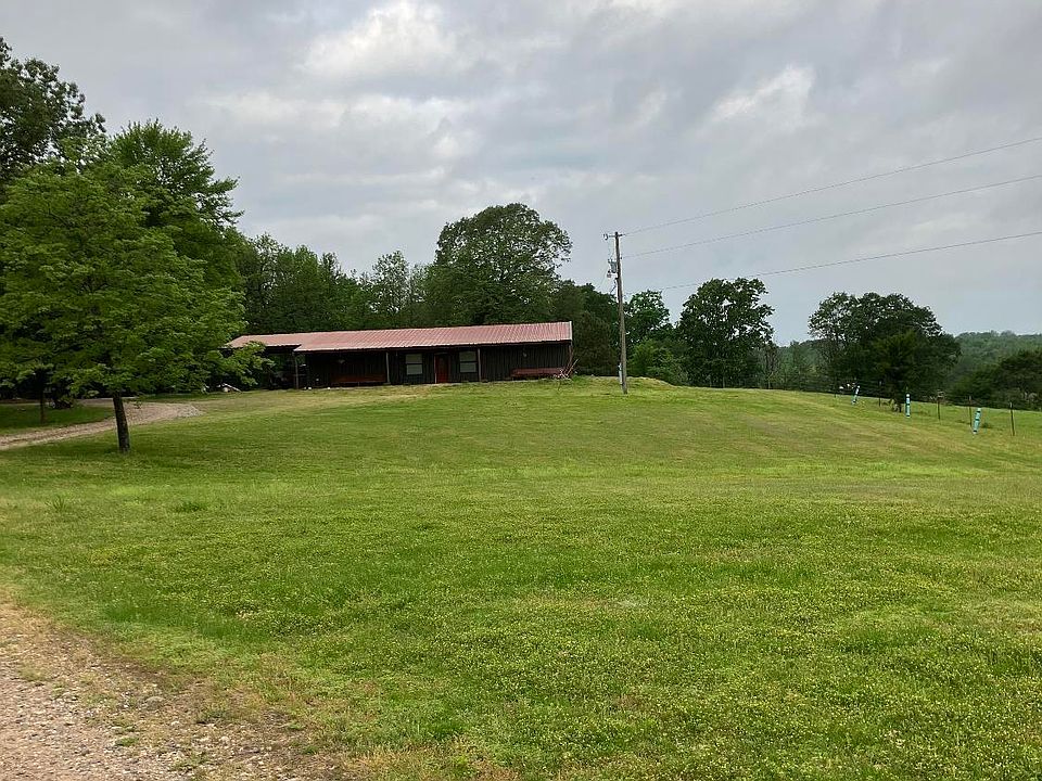 1st image of 2323 Mount Pleasant Dr