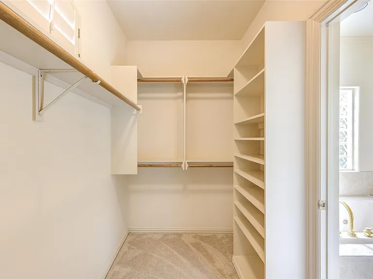 1502 Ashbury Park Ln — Photo 29