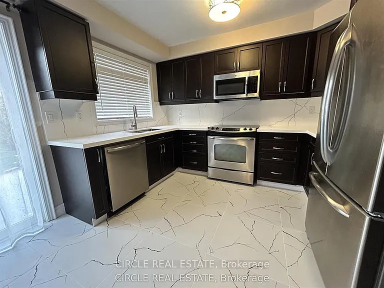 2971 Westoak Trails Blvd #UPPER PORTION — Photo 13