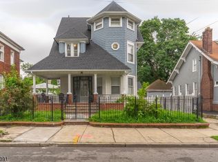 74-76 Leslie St, Newark, NJ 07108