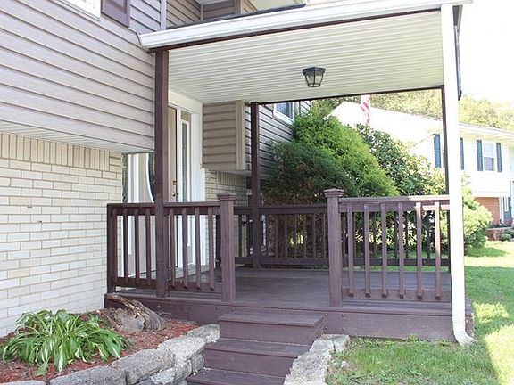 2nd image of 123 Daggette Dr