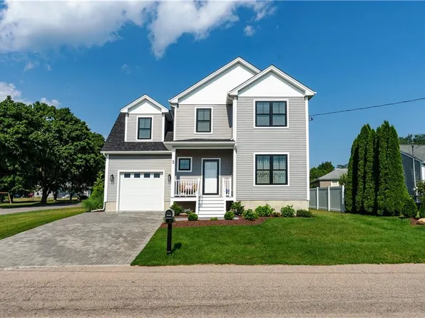 5 Pauline St, Westerly, RI 02891