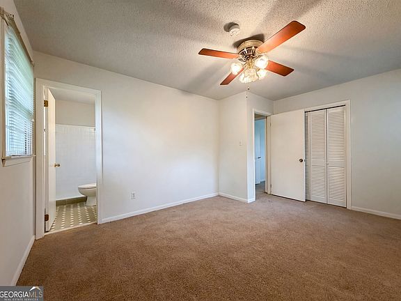 4th image of 214 Cornell Dr