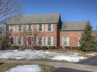 1100 Buttonwood Ct, Lexington, KY 40515