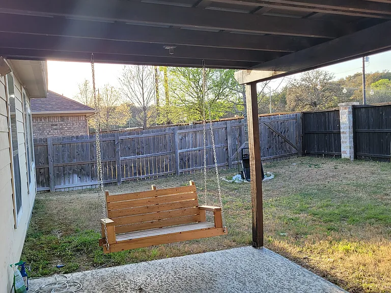 7315 Elizabeth Way — Photo 14