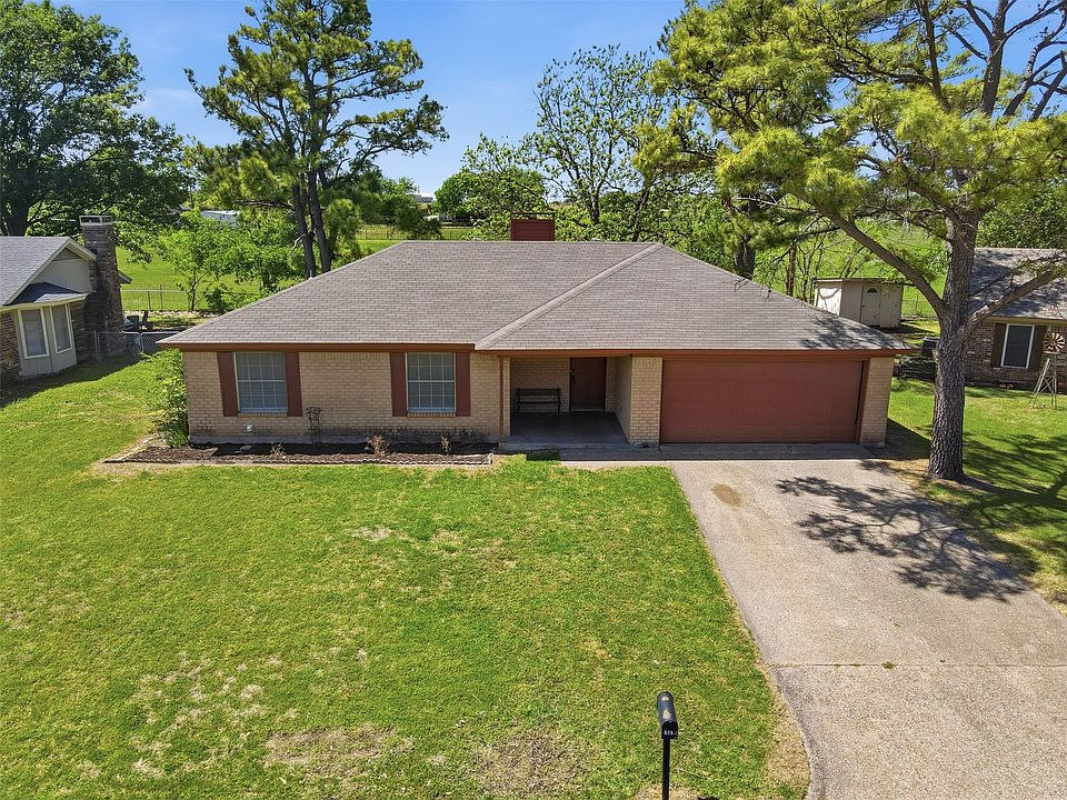 1st image of 2026 Pebblecreek Dr