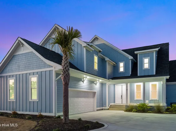 13 E Cannon Cove, Hampstead, NC 28443