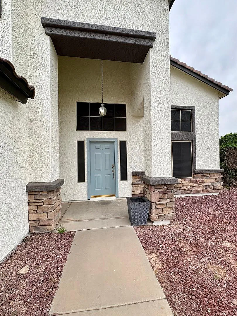 Building Photo - 6788 W Aurora Dr