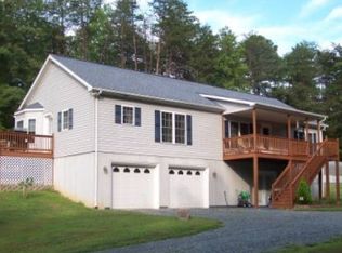 112 Plateau Rd, Louisa, VA 23093