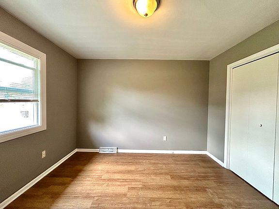 4th image of 5074 Heyboer Ave SE #5076