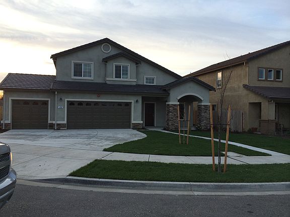2nd image of 450 Shadow Creek Ave