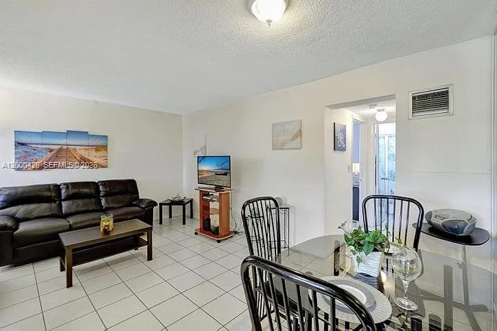 2145 Pierce St #326 — Photo 6
