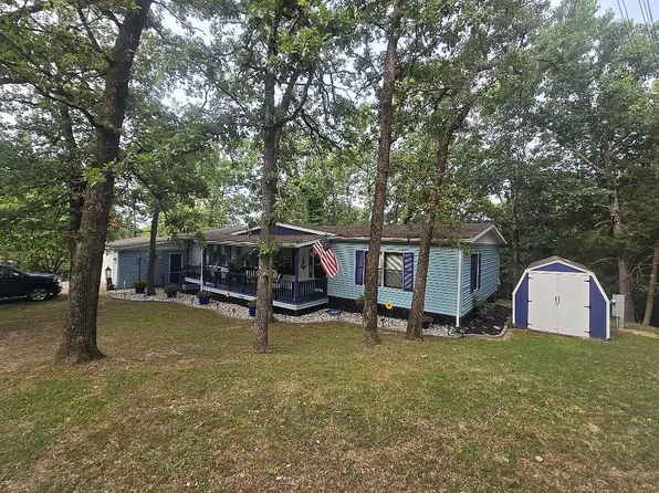 155 Roxborough Dr, Reeds Spring, MO 65737