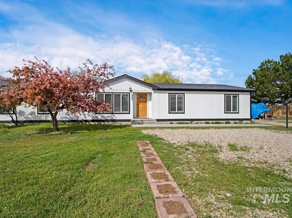 5863 3rd Ave, Nampa, ID 83686