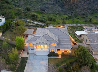 1892 Oakridge Dr, Corona, CA 92882