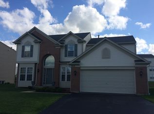 2818 Dartmouth Ln, Dundee, IL 60118