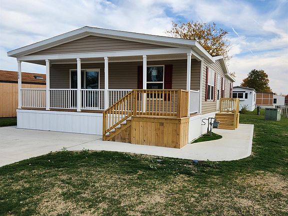 Exterior Image-5-Clayton 104 Bayshore Estates