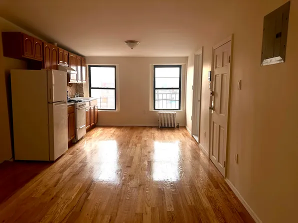 42 Woodhull Street image 1 of 5