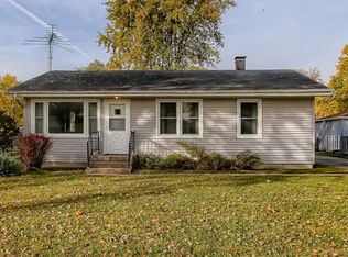 1917 Kevin Dr, Montgomery, IL 60538