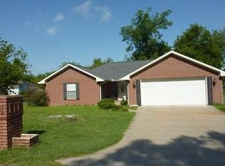 601 N 5th Ave, Teague, TX 75860