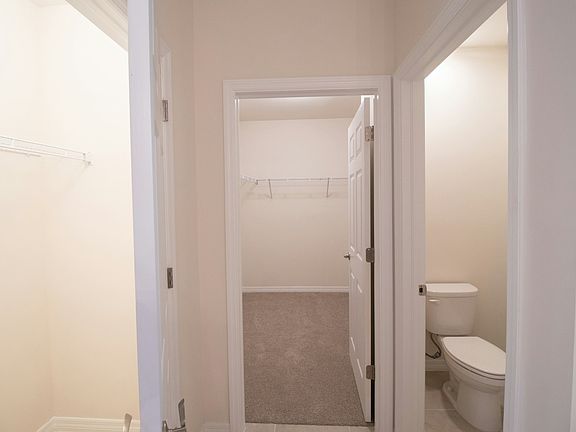 5th image of 513 NW 5th St