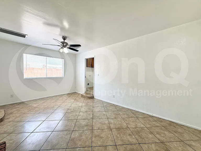 2439 E Elmwood St — Photo 6