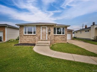 232 Enez Dr, Depew, NY 14043