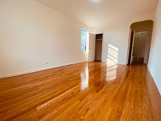 Rented by Silverstein Collection LLC 