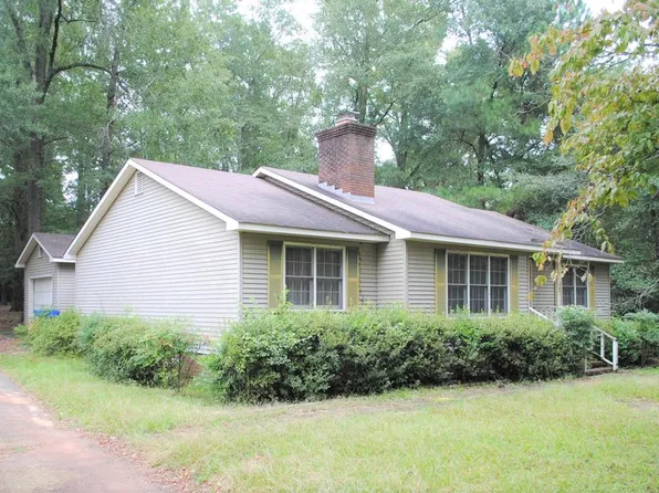 103 Manson Dr, Louisville, GA 30434