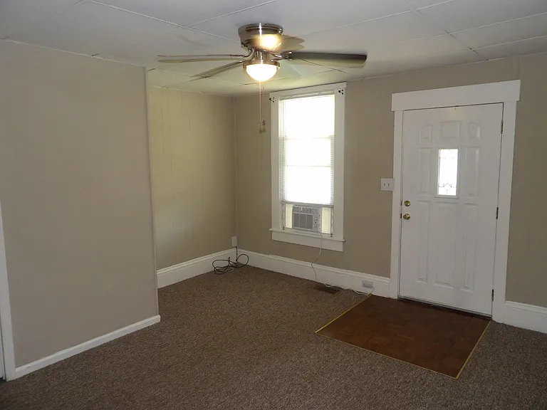 400 Noel Ave — Photo 7