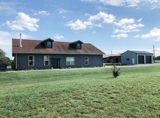 4024 Knab Rd, Smithton, IL 62285