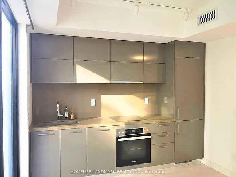 188 Cumberland St #1901 — Photo 6