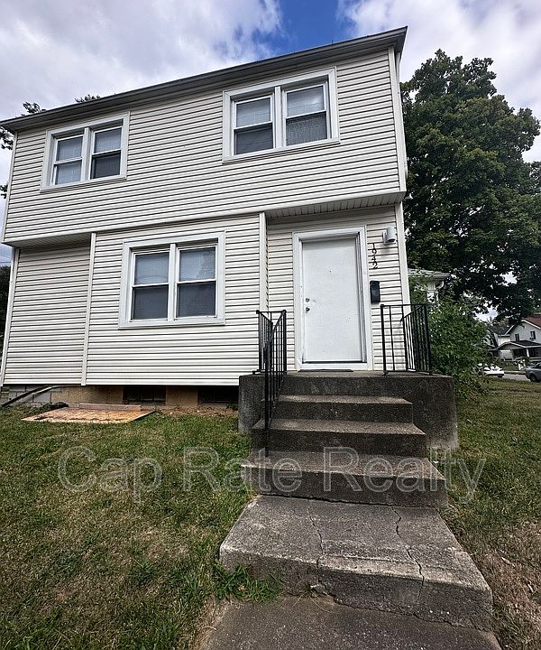 1st image of 1942 Hamilton Ave