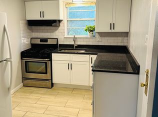 2015 Bredell Ave #2015, Saint Louis, MO 63143