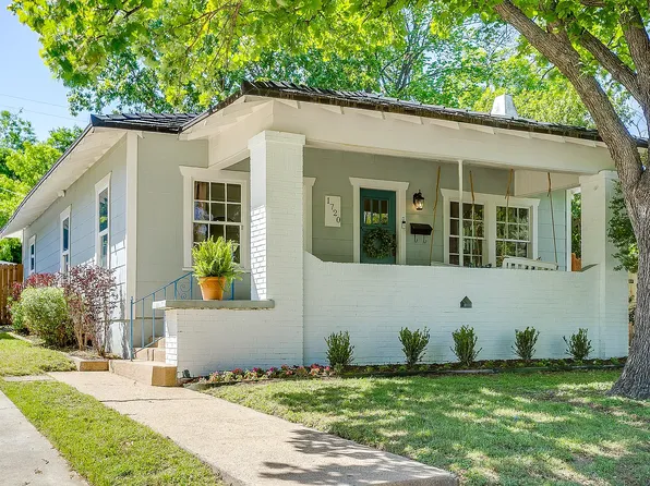 1720 Belle Pl, Fort Worth, TX 76107