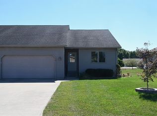 118 Lynn Dee Ct, New Carlisle, IN 46552