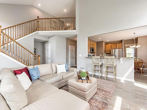 5th image of 559 Winfield Meadows Dr