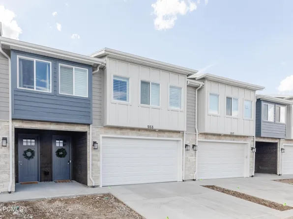 553 N Richland Valley St, Garden City, UT 84028
