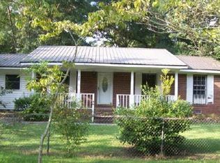 860 7th St SW, Live Oak, FL 32064
