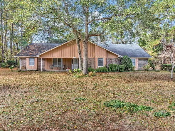 447 Kings River Rd., Pawleys Island, SC 29585