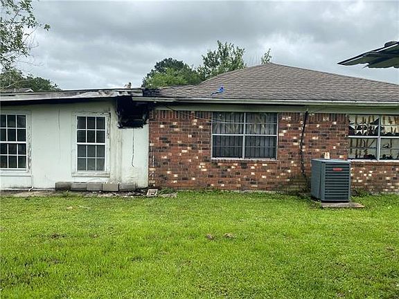 3rd image of 506 W Marlin Ct