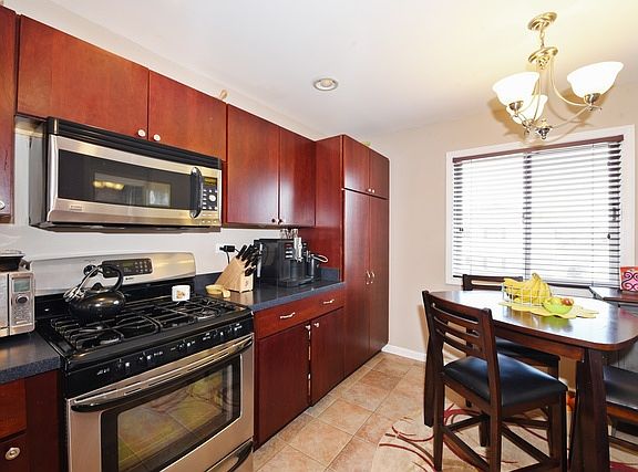 4th image of 7215 Willow Way Ln Unit C